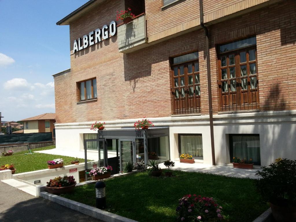 Hotel I Platani Siena Exterior photo
